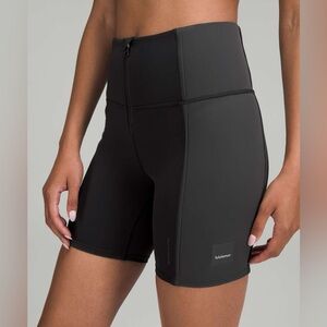 Lululemon Hike to Swim Short 6" Women’s Size 8